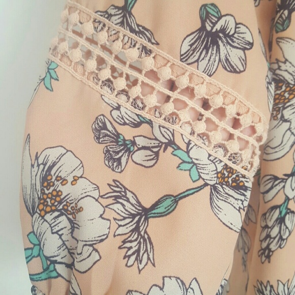 Copper Key Peasant Flowy Top - Picture 2 of 3